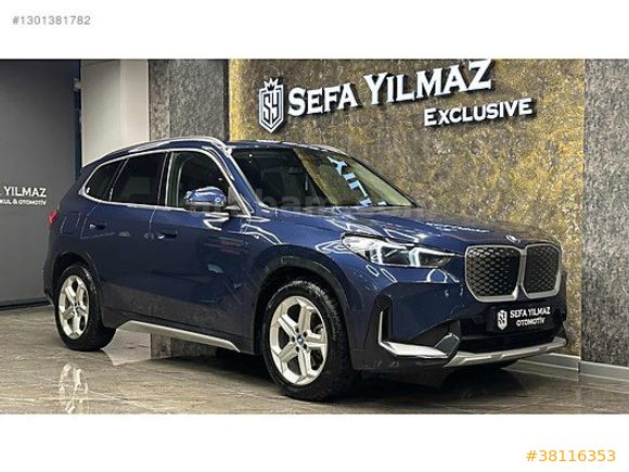 SEFA YILMAZ'DAN 2024 X1 eDRIVE20 XLINE BOYASIZ MOCHA DERI