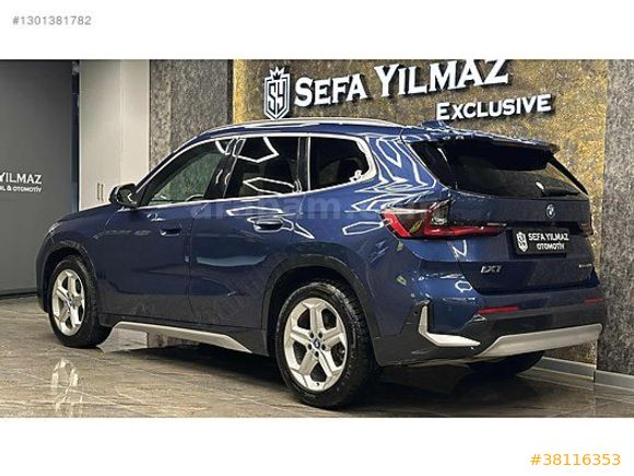 SEFA YILMAZ'DAN 2024 X1 eDRIVE20 XLINE BOYASIZ MOCHA DERI