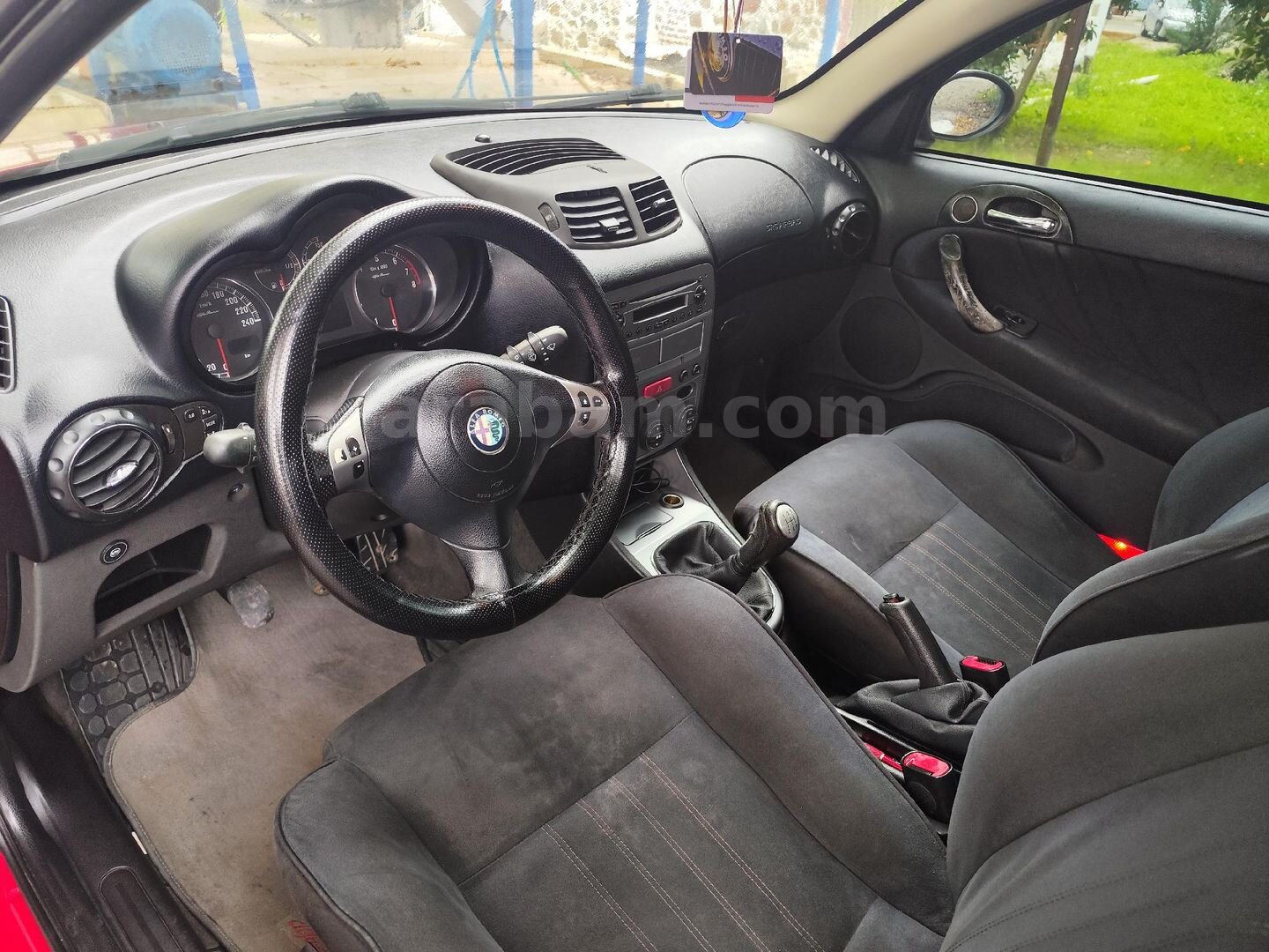 Sahibinden Alfa Romeo 147 1.6 TS Distinctive 2008 Model Muğla 270.000 km Kırmızı 7