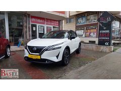 BAŞEL OTOMOTİVDEN HATASIZ BOYASIZ DÜŞÜK KM NİSSAN QASHGAI 1.5 İ