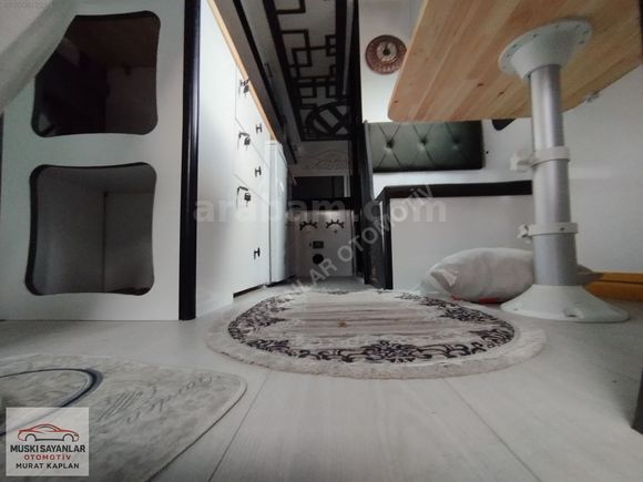 Öz muski sayanlar otomotivden motokaravan