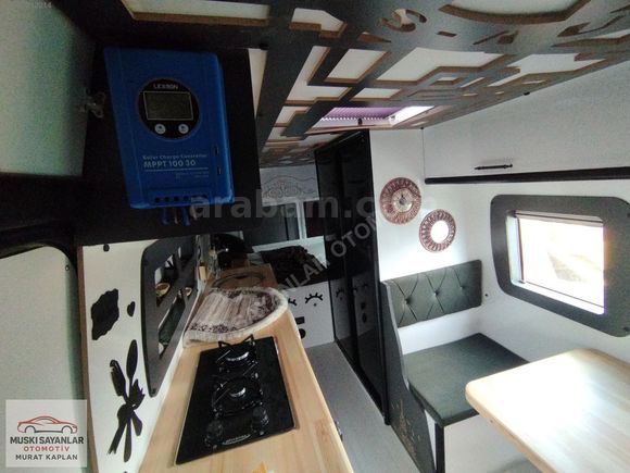 Öz muski sayanlar otomotivden motokaravan