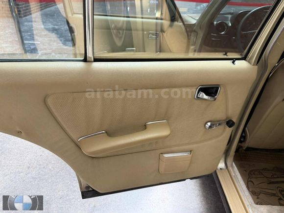 ORJİNAL 1982 MERCEDES W123 KASA 200