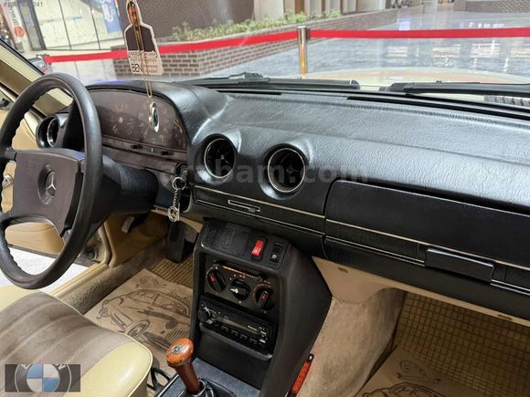 ORJİNAL 1982 MERCEDES W123 KASA 200
