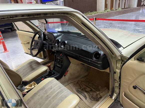 ORJİNAL 1982 MERCEDES W123 KASA 200