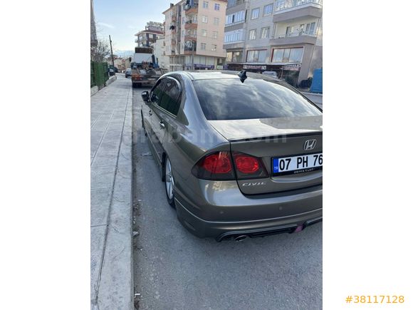 Sahibinden Honda Civic 1.6i VTEC Elegance 2008 Model 