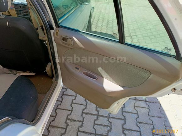 240 BİNDE SEPHİA 1.5 GTX FULL MOTOR YÜRÜYEN SÜPER