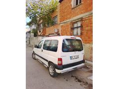 Sahibinden Peugeot Partner 2.0 HDI 2004 Model
