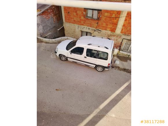 Sahibinden Peugeot Partner 2.0 HDI 2004 Model