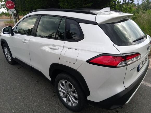 Sahibinden Toyota Corolla Cross 1.8 Hybrid Flame X-Pack 2023 Model