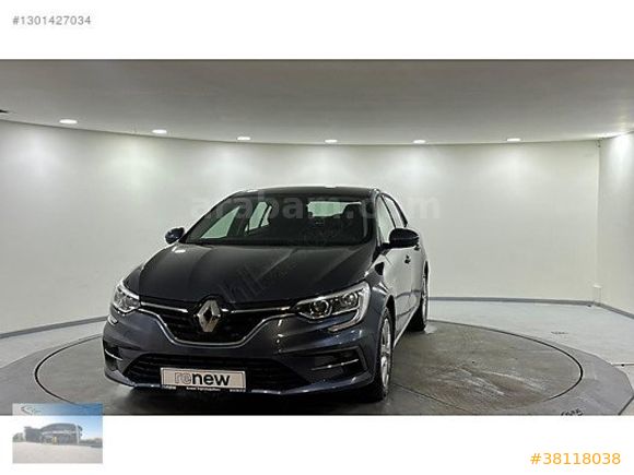 2025 Megane Sedan 1.3 TCe Touch EDC 12.372 KM / "%0,79 KREDİ"