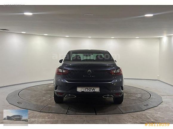 2025 Megane Sedan 1.3 TCe Touch EDC / 17.601 KM "%0,79 KREDİ"