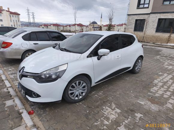 Sahibinden Renault Clio 1.5 dCi Joy 2013 Model