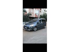 Sahibinden Peugeot Partner 1.6 HDI Premium 2009 Model 