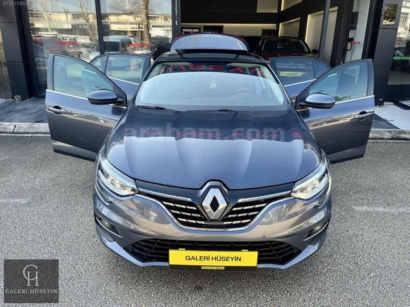 2025 RENAULT MEGANE CAM TAVAN HATASIZ 1.5 Blue dCi