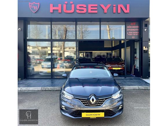 2025 RENAULT MEGANE CAM TAVAN HATASIZ 1.5 Blue dCi
