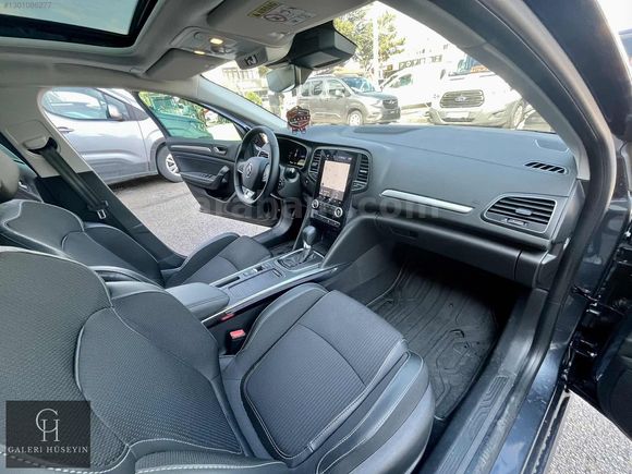 2025 RENAULT MEGANE CAM TAVAN HATASIZ 1.5 Blue dCi