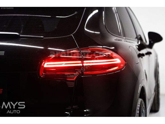 MYS AUTO'DAN 2015 PORSCHE CAYENNE 3.0D KIRMIZI DÖŞEME DEĞİŞENSİZ