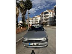 Opel Corsa 1.4 100.Yıl edition 2000 Model KLİMALI sorunsuz  