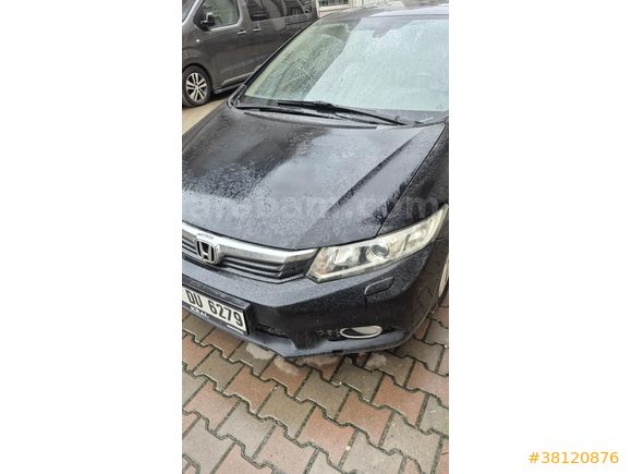 Sahibinden Honda Civic 1.6i VTEC ECO Elegance 2012 Model