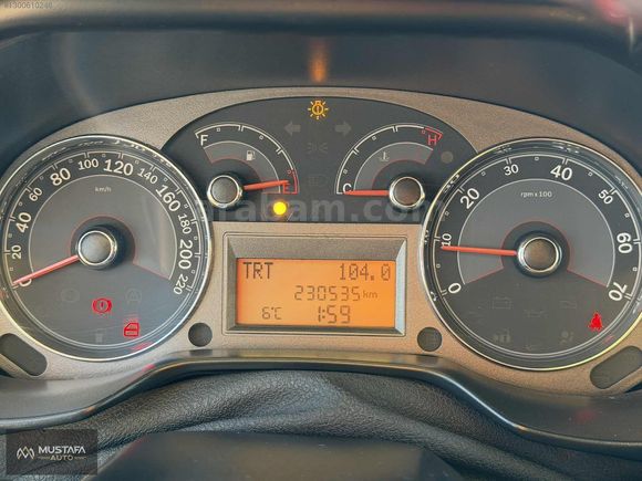 2011 FİAT LİNEA 1.3 MULTIJET ACTİVE PLUS 230.000 KM DEĞİŞENSİZ