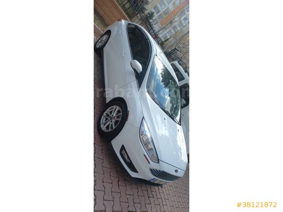 Sahibinden Ford Focus 1.6 TDCi Trend X 2016 Model  151.000 km Beyaz