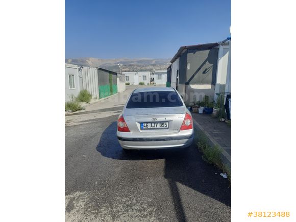 Sahibinden Hyundai Elantra 1.6 GLS 2005 Model