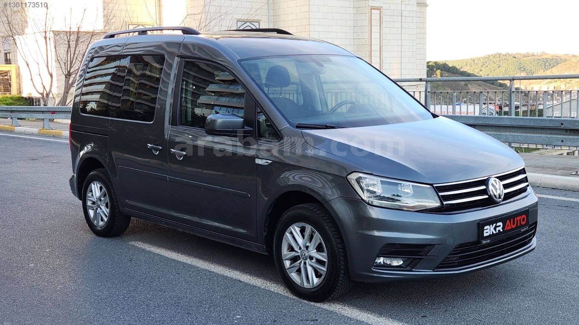 Galeriden Volkswagen Caddy 2.0 TDI Comfortline 2017 Model İstanbul 307.000 km Gri 6