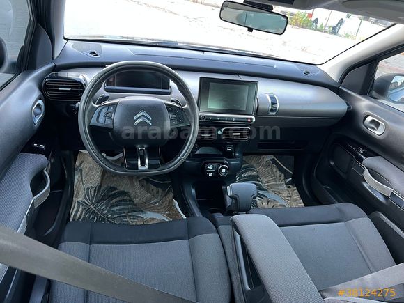 En Uygun Citroen C4 Cactus 1.2 PureTech Feel 2017 Model Cam Tavan