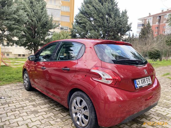 Sahibinden Peugeot 208 1.2 PureTech Access 2015 Model 