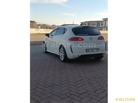 Seat Leon 1.4 TSI Sanruflu Temiz