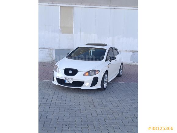 Seat Leon 1.4 TSI Sanruflu Temiz