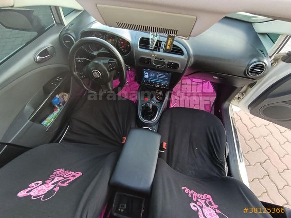 Seat Leon 1.4 TSI Sanruflu Temiz