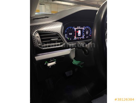 Sahibinden Volkswagen T-Cross 1.0 TSI Style 2023 Model  75.000 km Lacivert