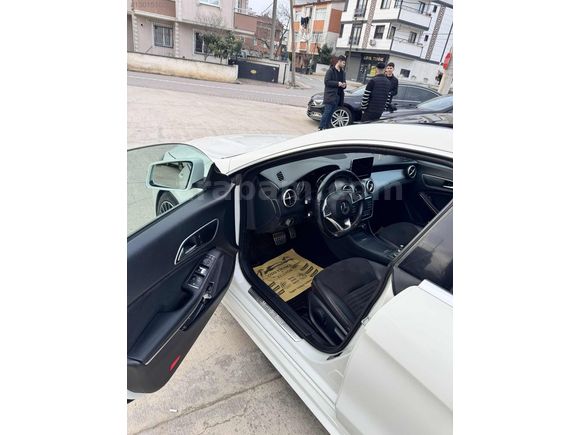 VDM MOTORS'DAN SATILIK TERTEMİZ CLA 180D AMG