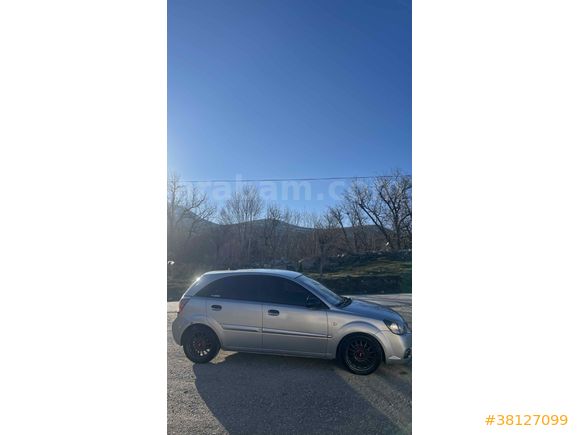 Sahibinden Kia Rio 1.5 CRDi Trend 2011 Model 