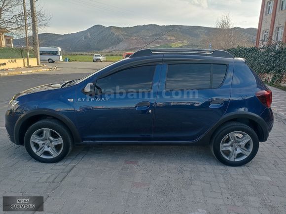 2017 MODEL 1.5 DCİ STEPWAY DEĞİŞENSİZ KAZASIZ 122.675 KMDE