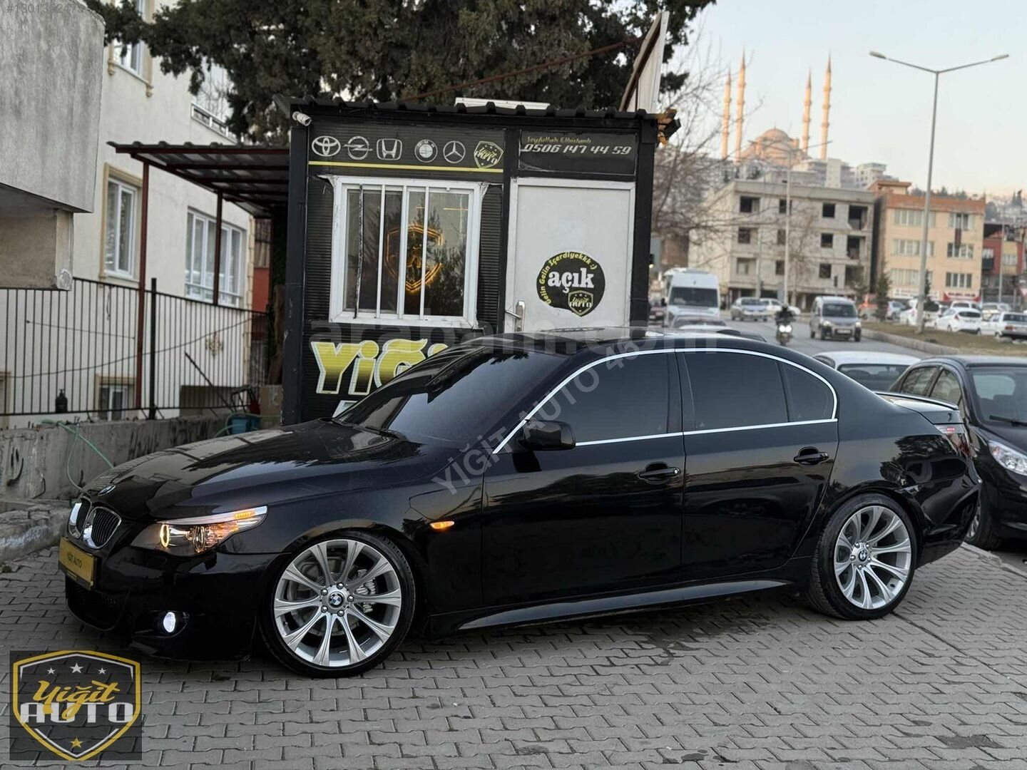 Galeriden BMW 5 Serisi 520d Standart 2007 Model Kahramanmaraş 418.000 km Siyah 5