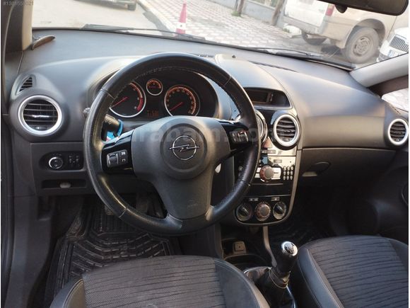 2014 OPEL CORSA 1.3CDTİ ACTİVE HIZ SABİTLEME YARI DERİ KOLTUK