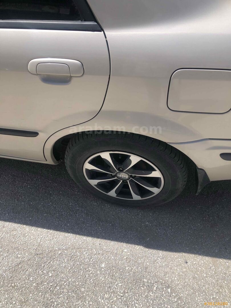 Sahibinden Mazda 323 1.5 1999 Model Erzincan 207.000 km Kahverengi 3