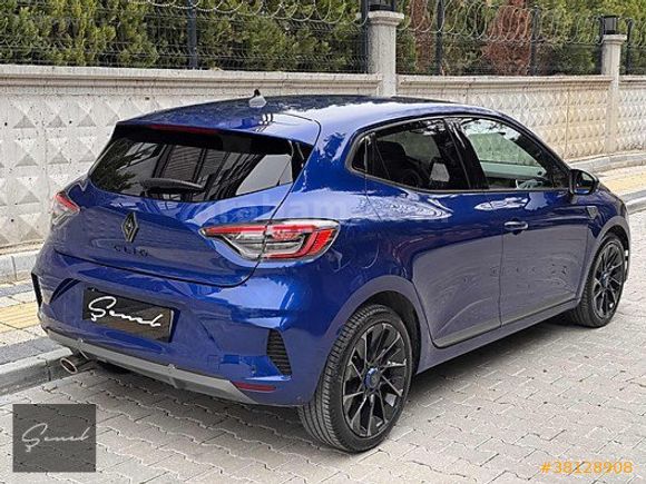 2025 RENAULT CLİO TECHNO ESPRİT ALPİNE / HATASIZ / GSR2