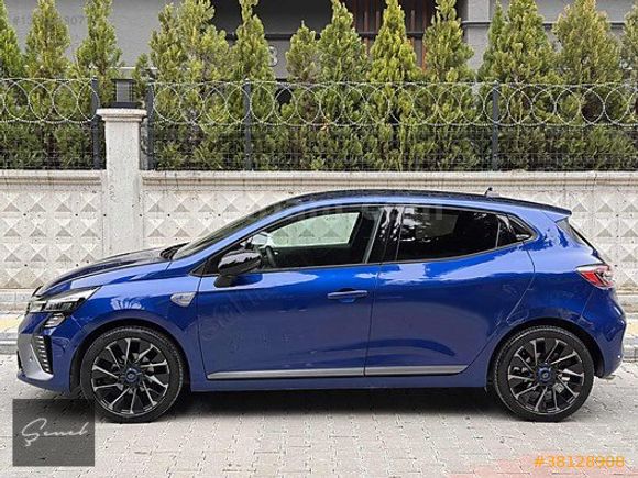 2025 RENAULT CLİO TECHNO ESPRİT ALPİNE / HATASIZ / GSR2