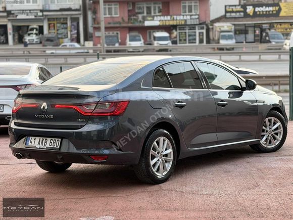 MEYDAN dan OTOMATİK 2017 DEĞİŞENSİZ RENAULT MEGANE TOUCH