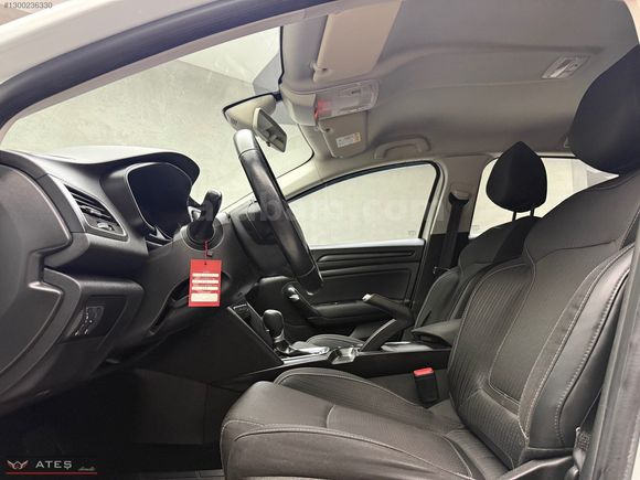 ORJİNAL İLK SAHBİNDEN RENAULT MEGANE 1.5 DCİ TOUCH 1.29 KREDİ