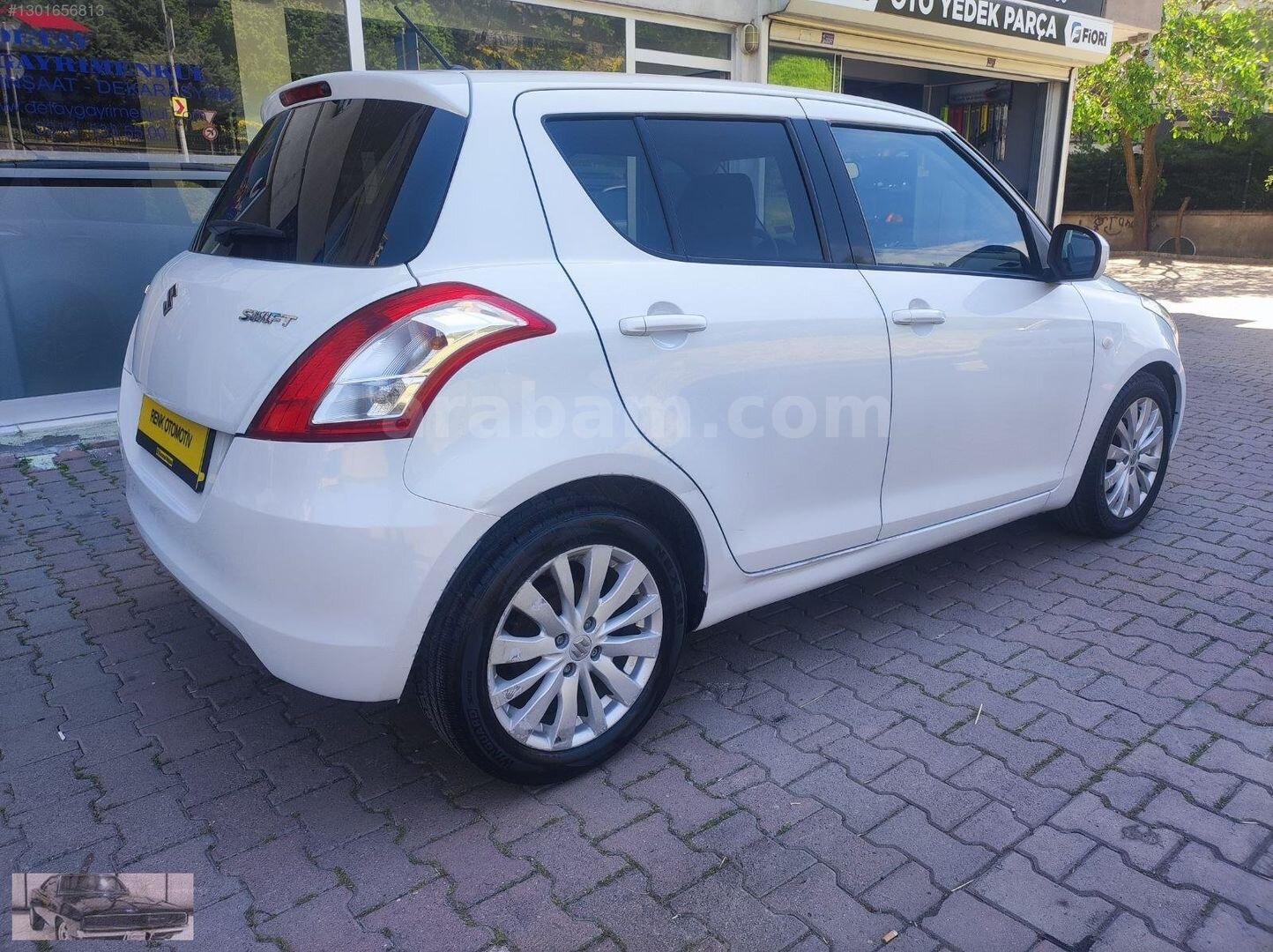 Galeriden Suzuki Swift 1.2 GL 2012 Model İstanbul 110.000 km Beyaz 6