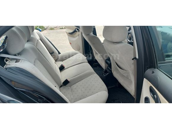 Sahibinden Seat Toledo 1.6 Signo Plus 2002 Model  210000 km Siyah