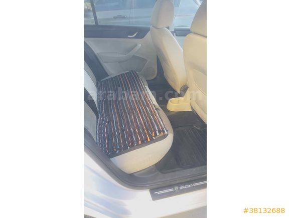 Sahibinden Skoda Rapid 1.6 TDI Spaceback Elegance 2014 Model 