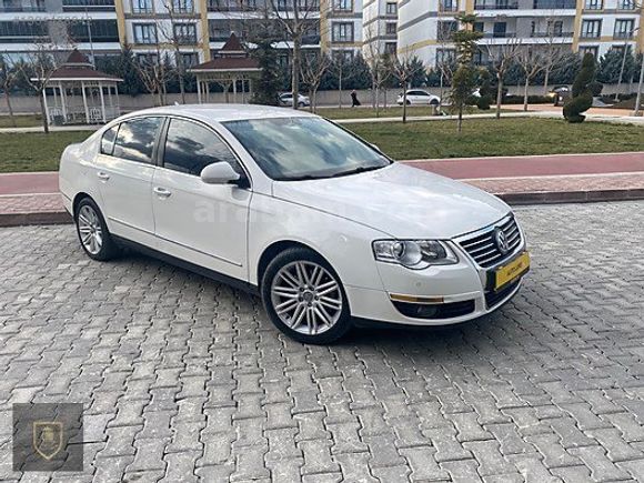 AUTO LORD'DAN 2010 MODEL PASSAT/1.8/TSİ/COMFORTLİNE/OTOMATİK