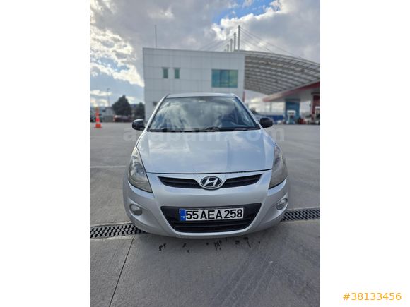 Sahibinden Hyundai i20 1.4 CRDi Team 2010 Model