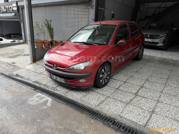 Sahibinden Peugeot 206 1.4 X-Design 2006 Model  290.000 km Kırmızı